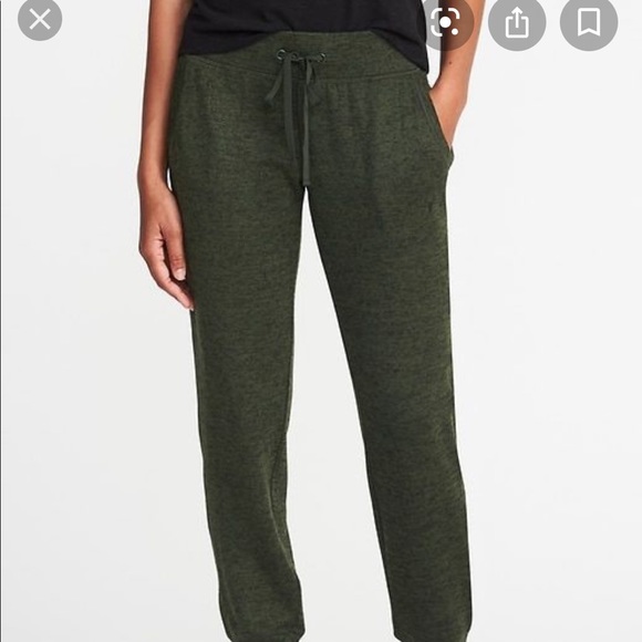 navy green joggers